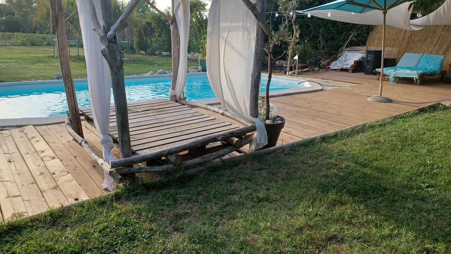 Maison Climatisee En Campagne, Piscine, Spa, Terrasses Couvertes Grand Jardin Ombrage Aix-en-Provence Villa