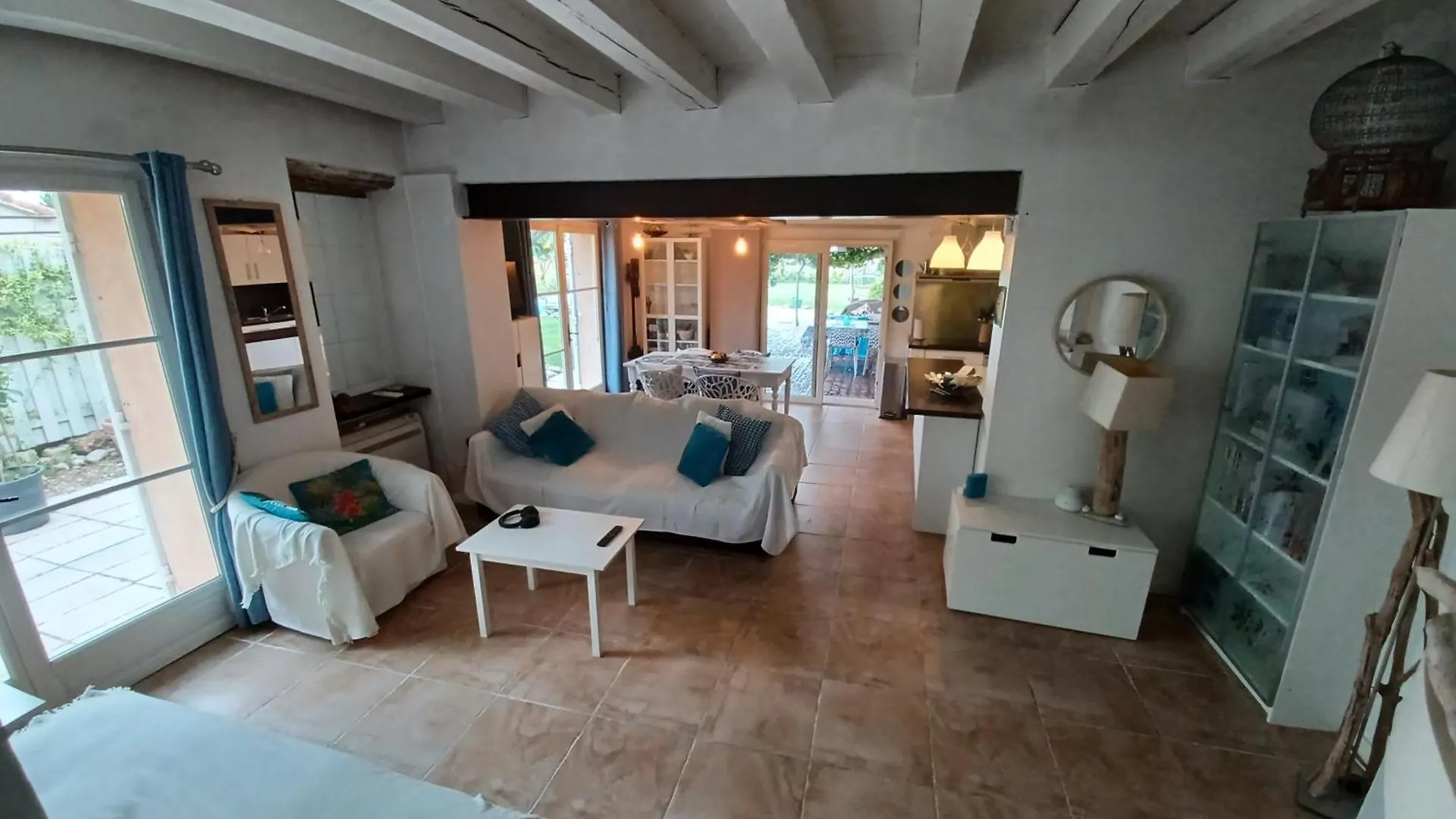 Maison Climatisee En Campagne, Piscine, Spa, Terrasses Couvertes Grand Jardin Ombrage Aix-en-Provence Francia
